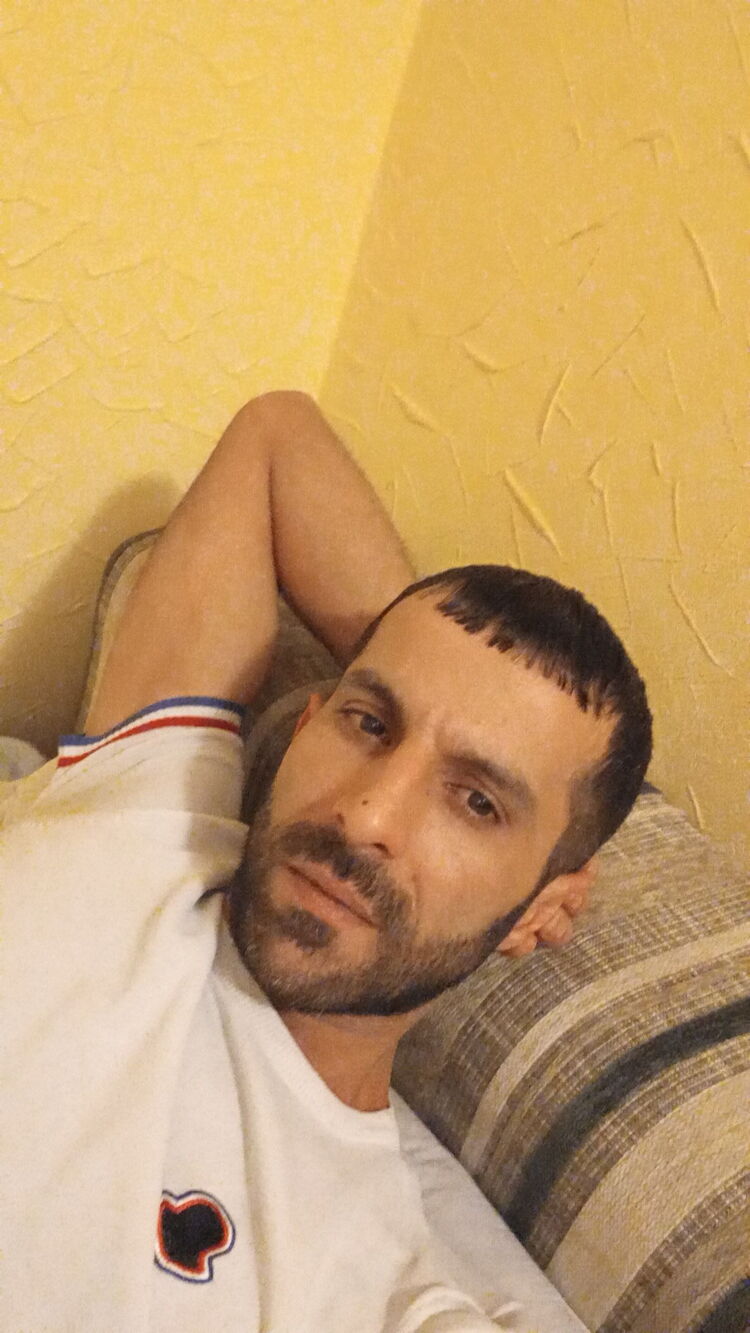  47849819  , 33 ,    