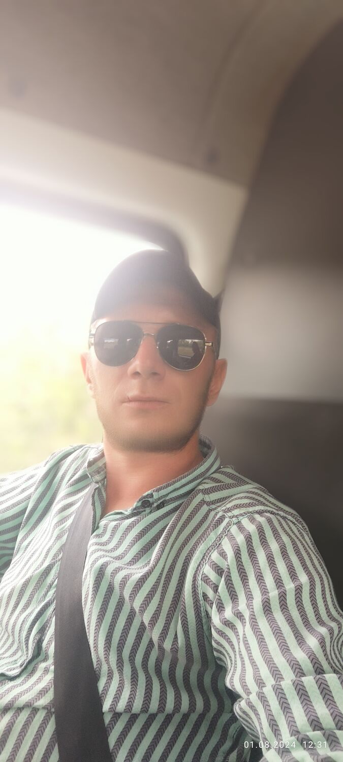  45830809  , 34 ,    