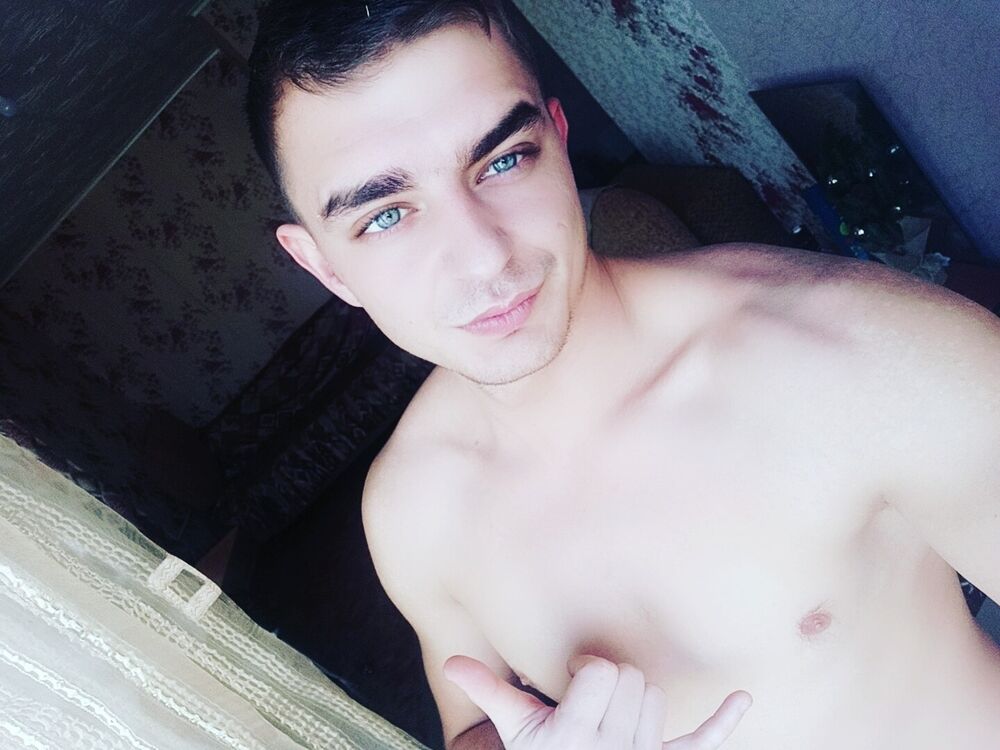  ,   Ilya, 27 ,   ,   