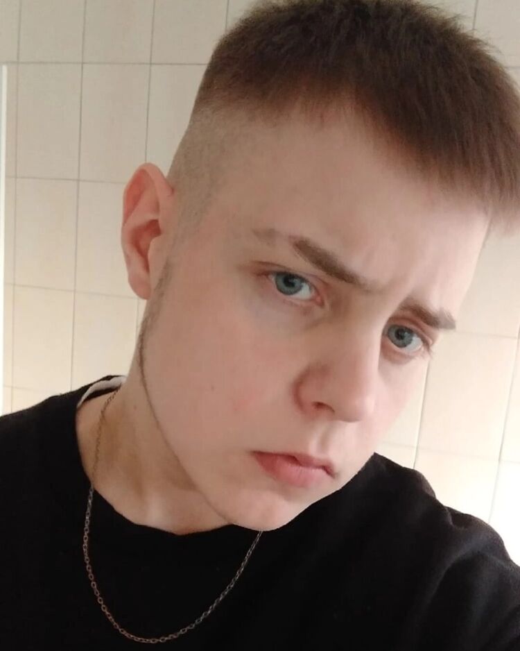  ,   Valera, 22 ,   ,   