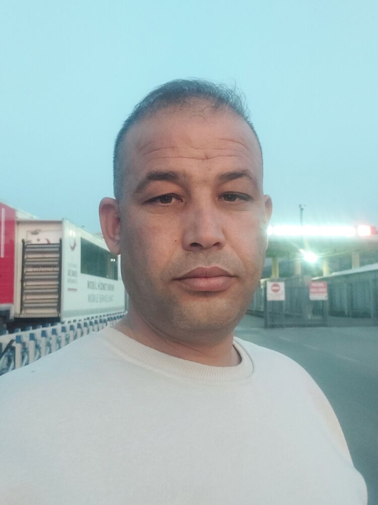  52477809  MEHMET, 39 ,    Utopia