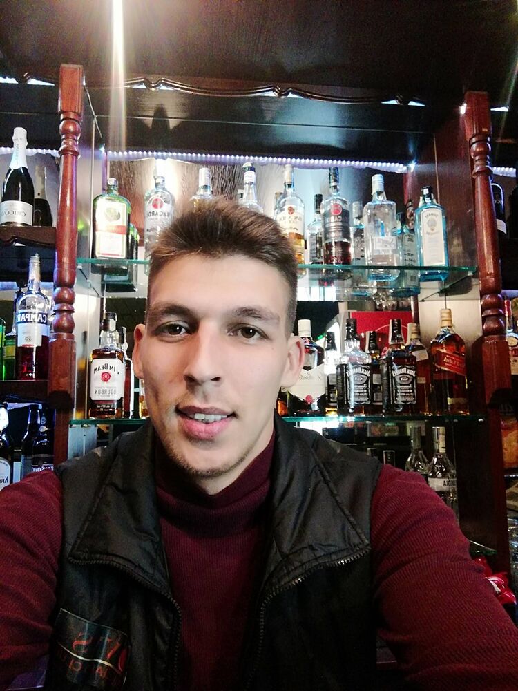  ,   Neal, 31 ,   ,   , c 