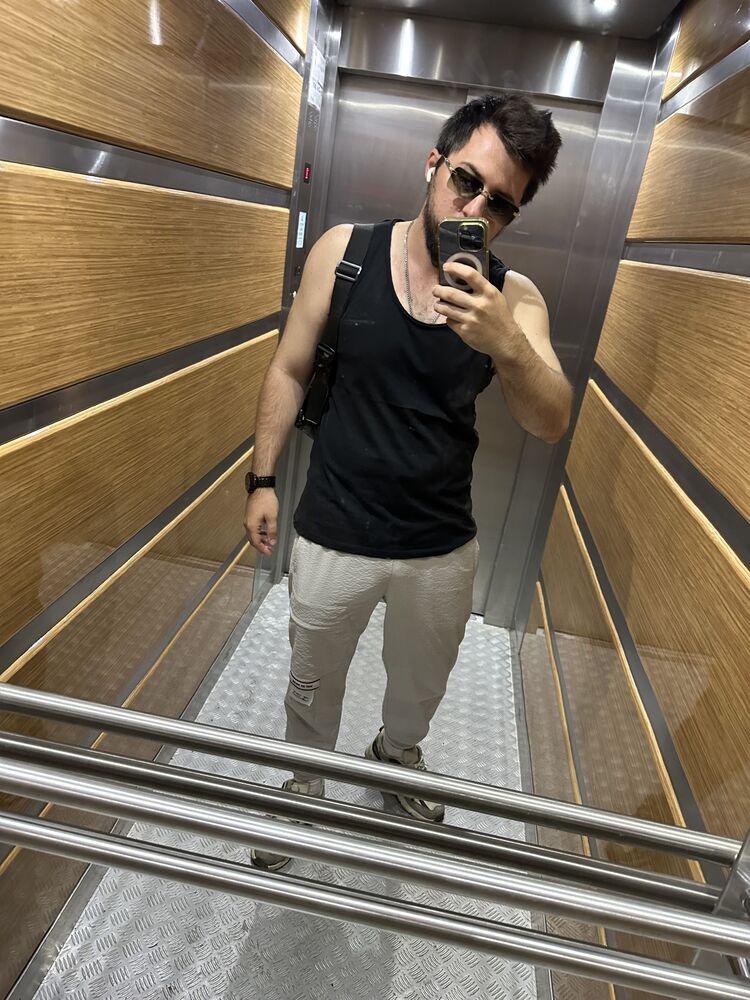  ,   Vlad, 30 ,   ,   , c 