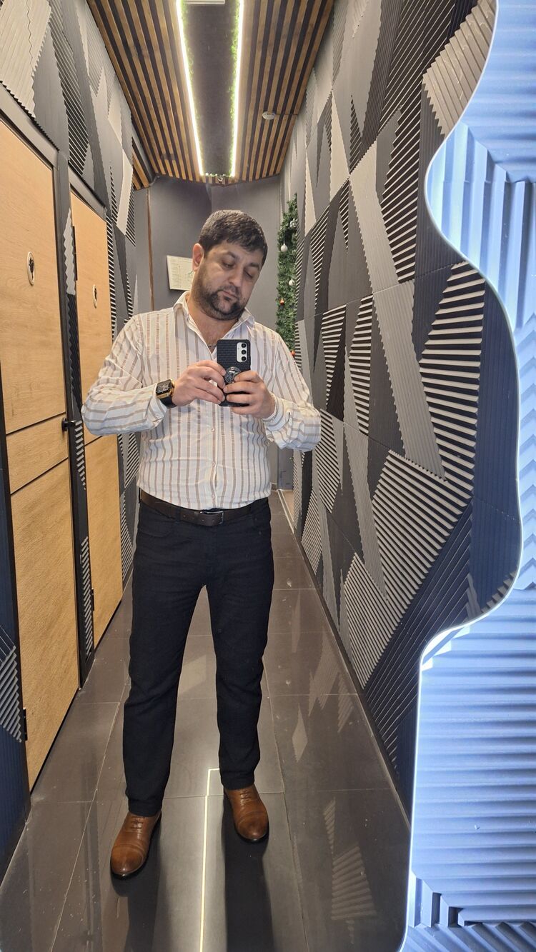  49182909  , 37 ,    