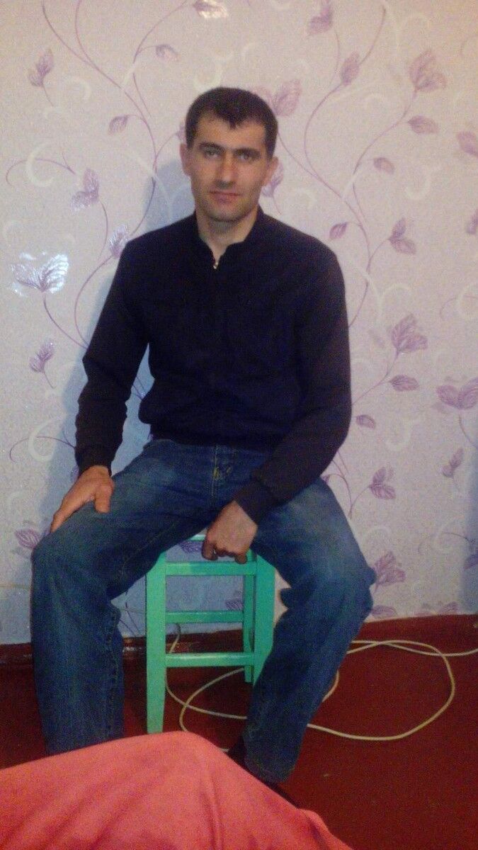 ,   Levom, 44 ,   ,   , c , 