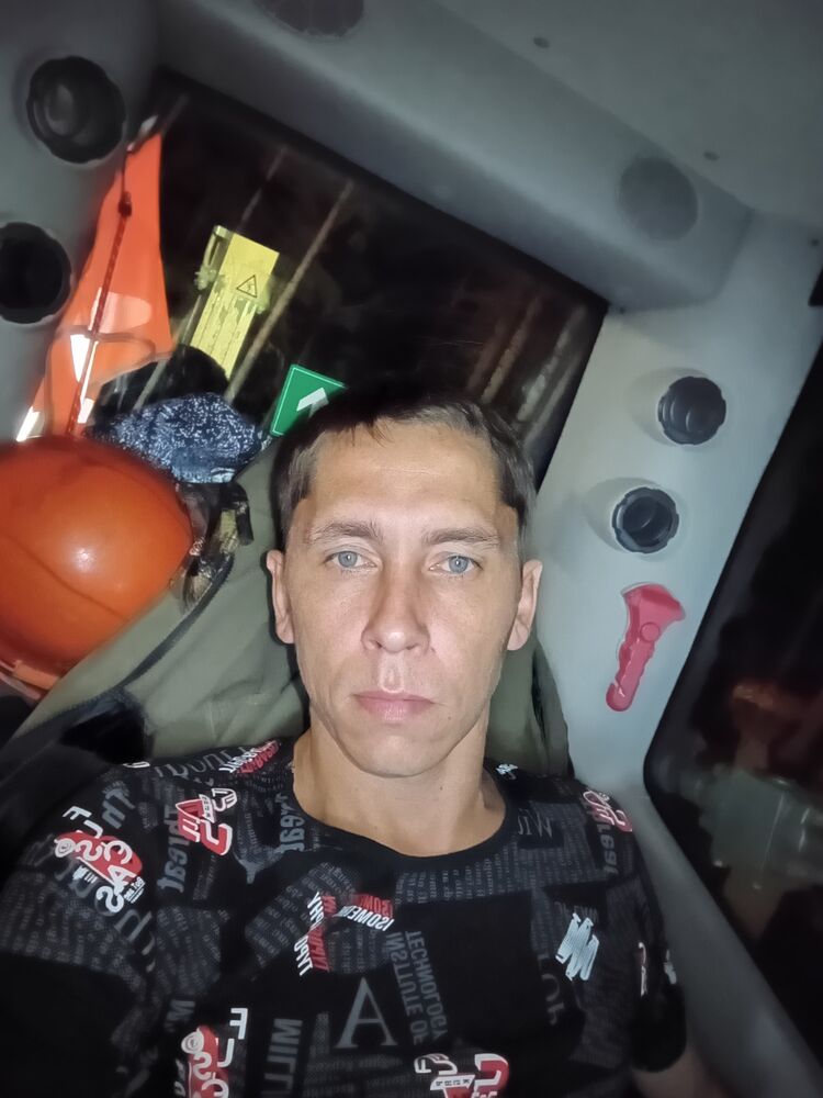  37929639  , 37 ,    -