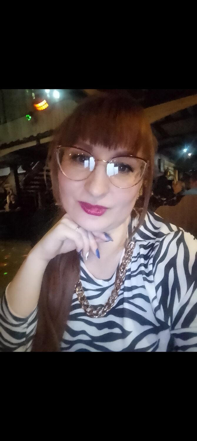  ,   Anastasia, 32 ,     , c , 