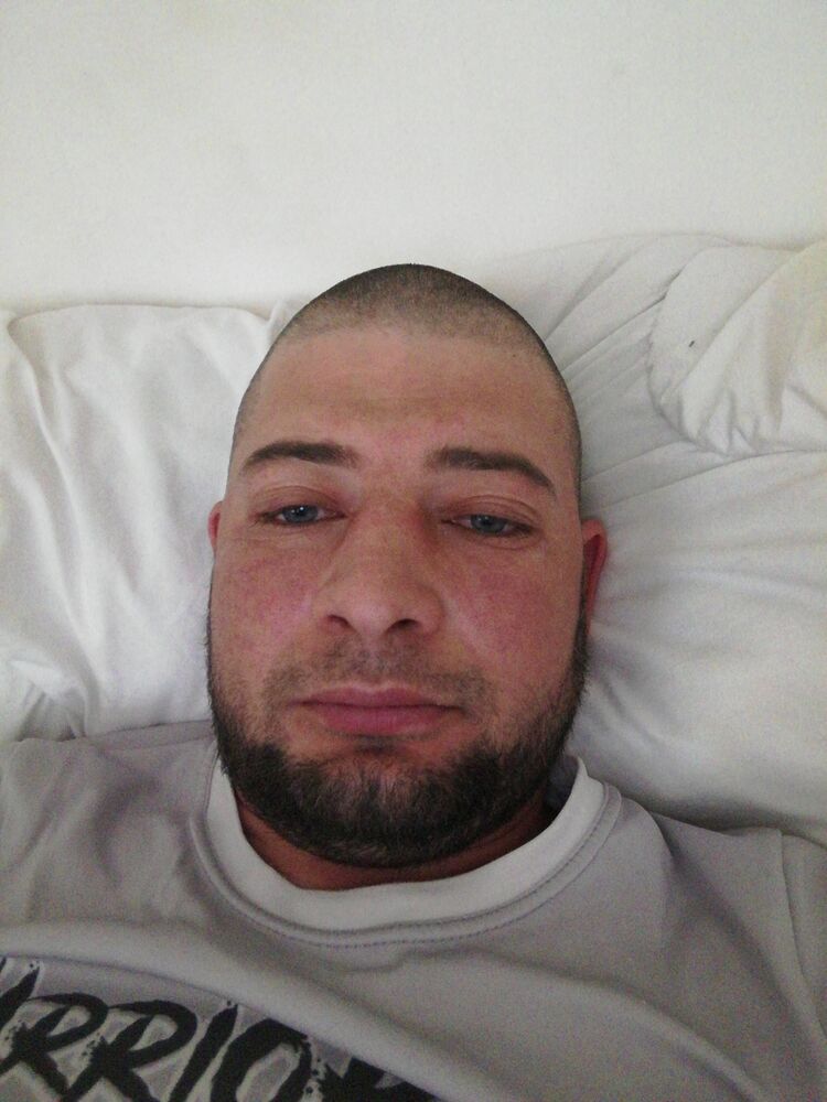  ,   Ivanhoe, 33 ,   ,   