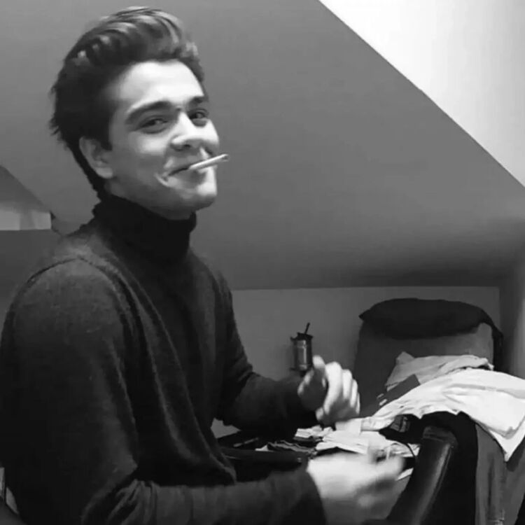 ���� 52813499 ����� ���, 22 ����, ���� ���������� � ������