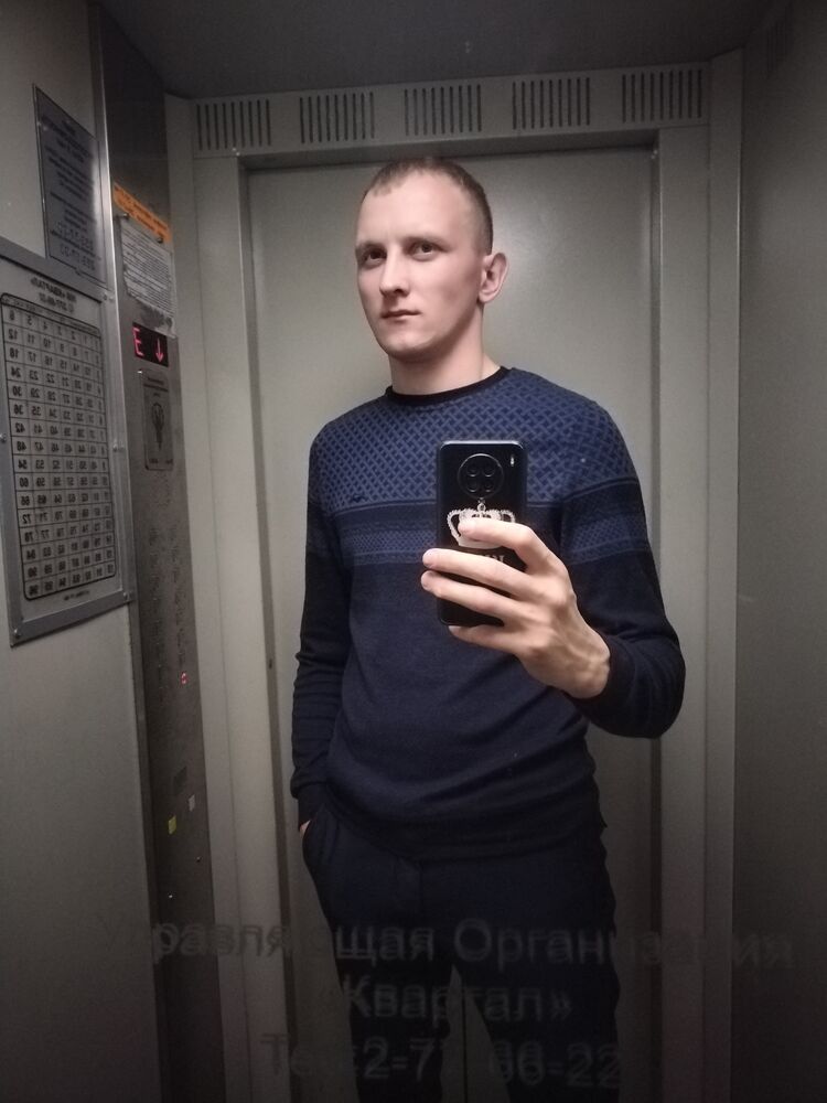  27149479  Valery, 28 ,    