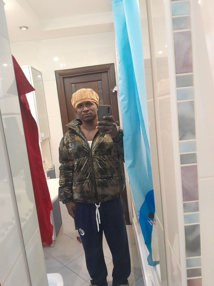  ,   Mouctar, 22 ,   ,   