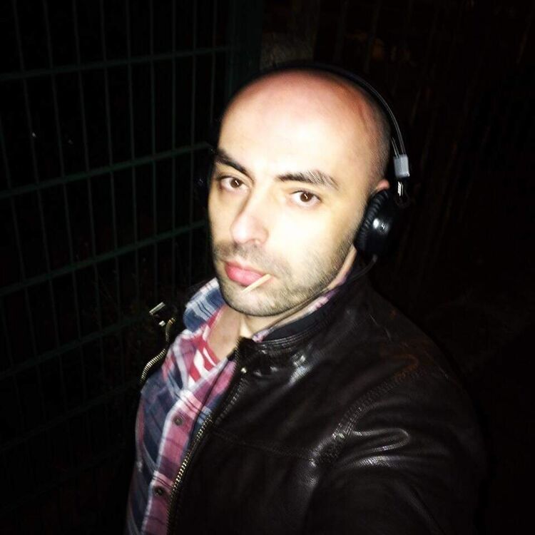  16199279  Vitali, 43 ,    Neuilly-Sur-Seine