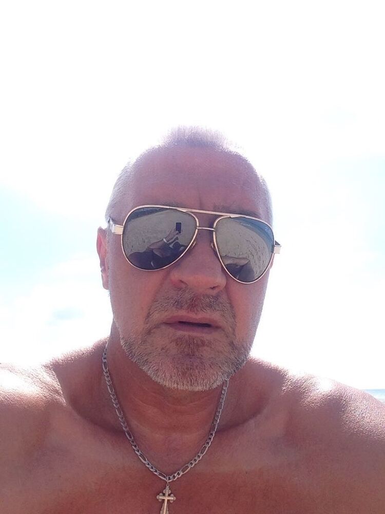  ,   Mixi, 53 ,   