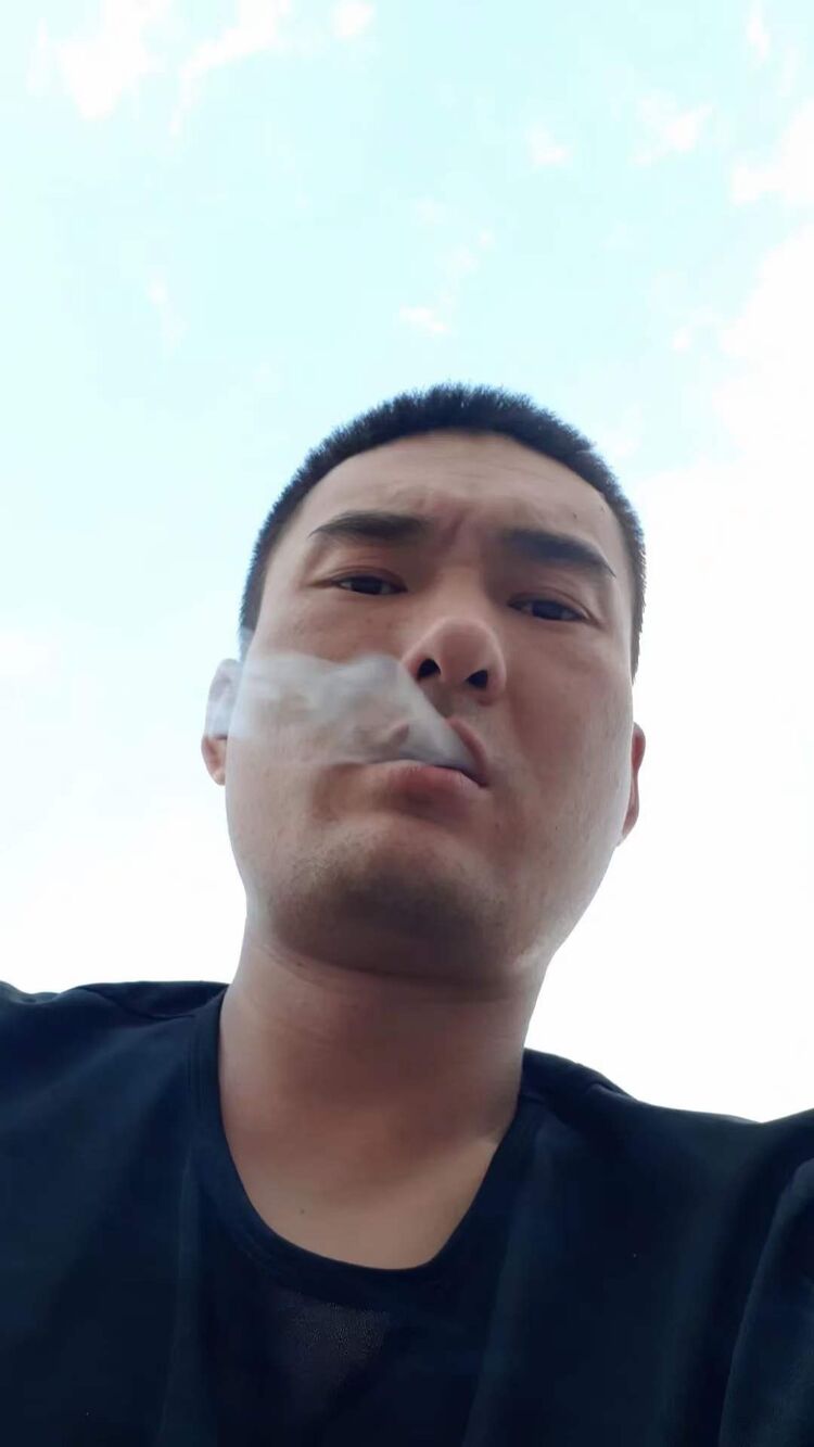  42601869  , 32 ,    