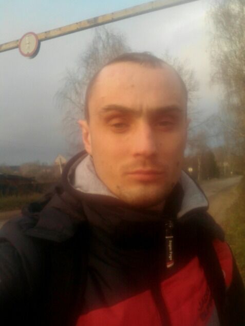  24384369  , 40 ,    