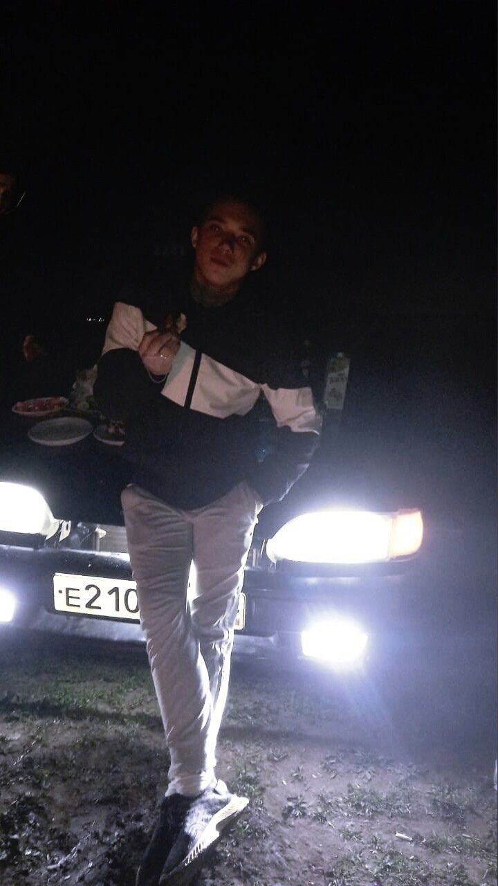  52880059  , 23 ,    
