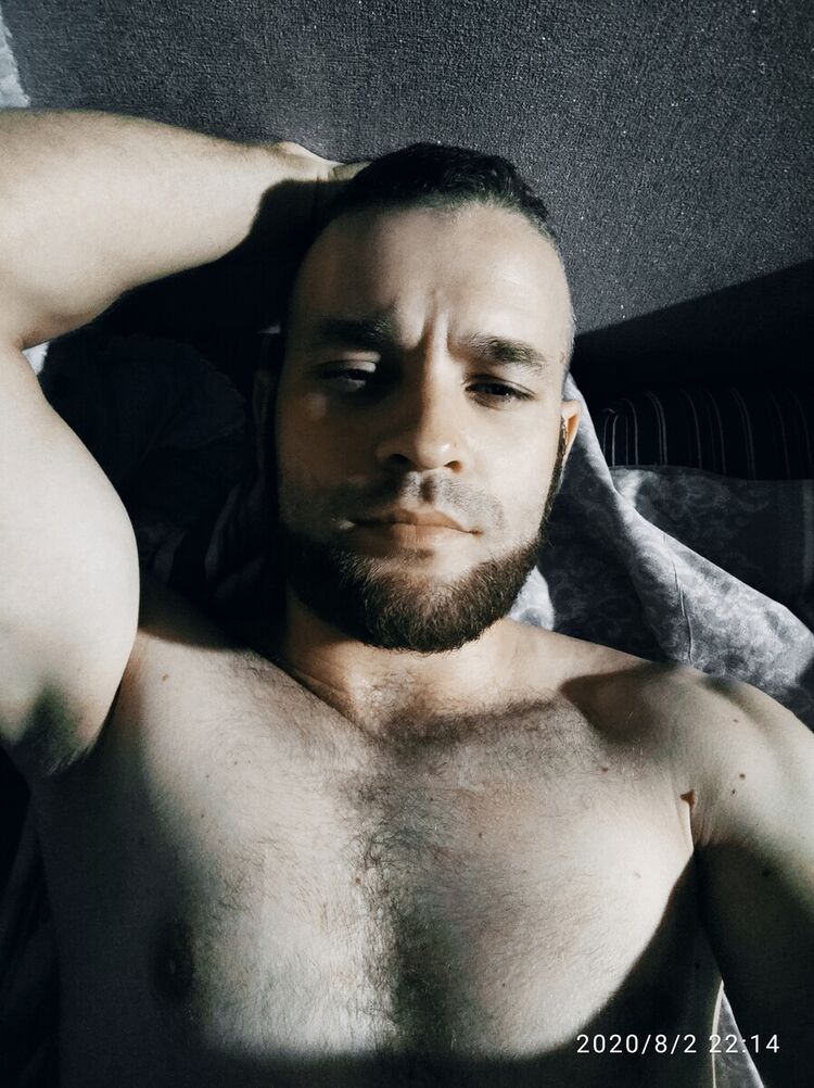  21530449  , 34 ,    
