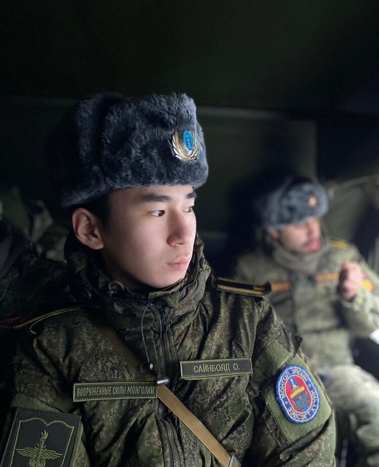  29057669  Hosoo, 26 ,    -