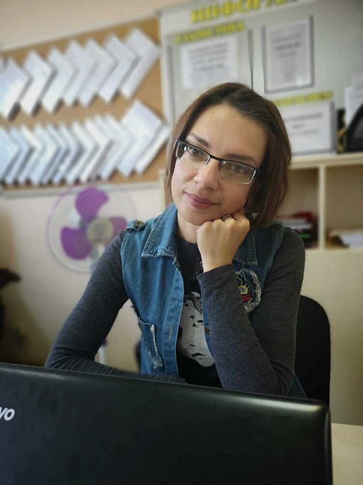 ,   Edita, 44 ,     , c 