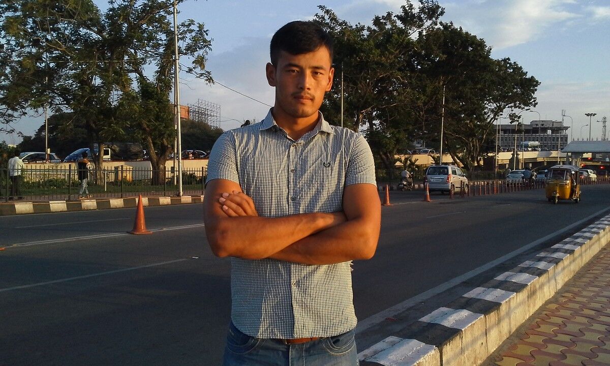  ,   Ruslan, 34 ,   ,   , c 