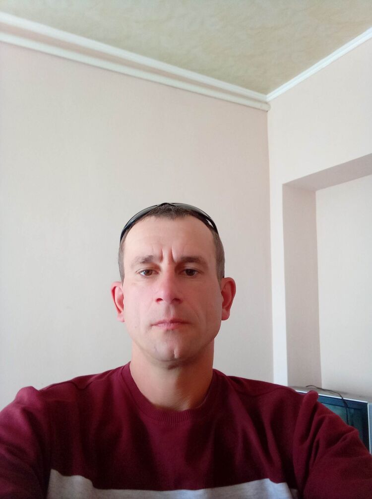  48804249  Vitalit, 44 ,    