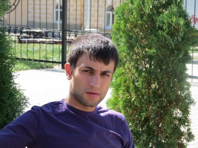  --,   , 32 ,     , c 