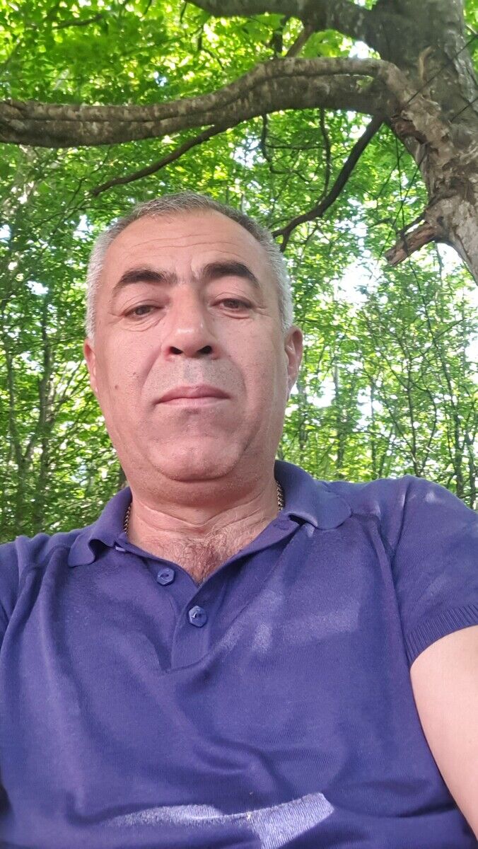  20865179  Xaliq, 58 ,    