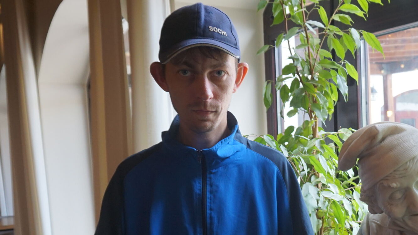  --,   , 41 ,     , 