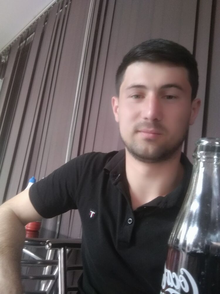  23051819   , 32 ,    