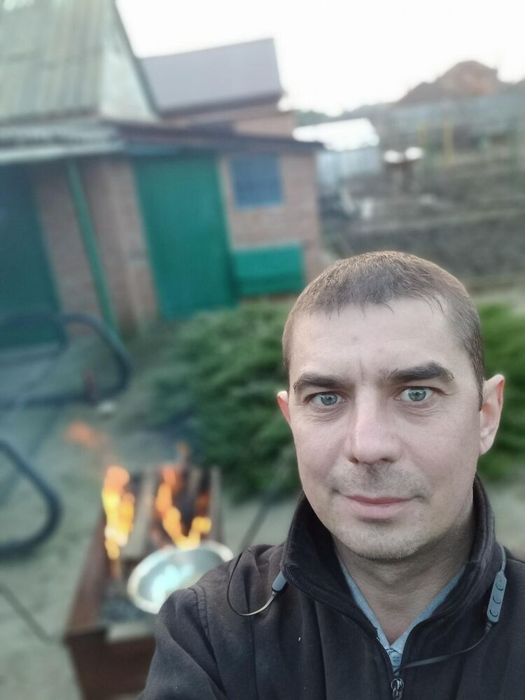  46598949  , 45 ,    
