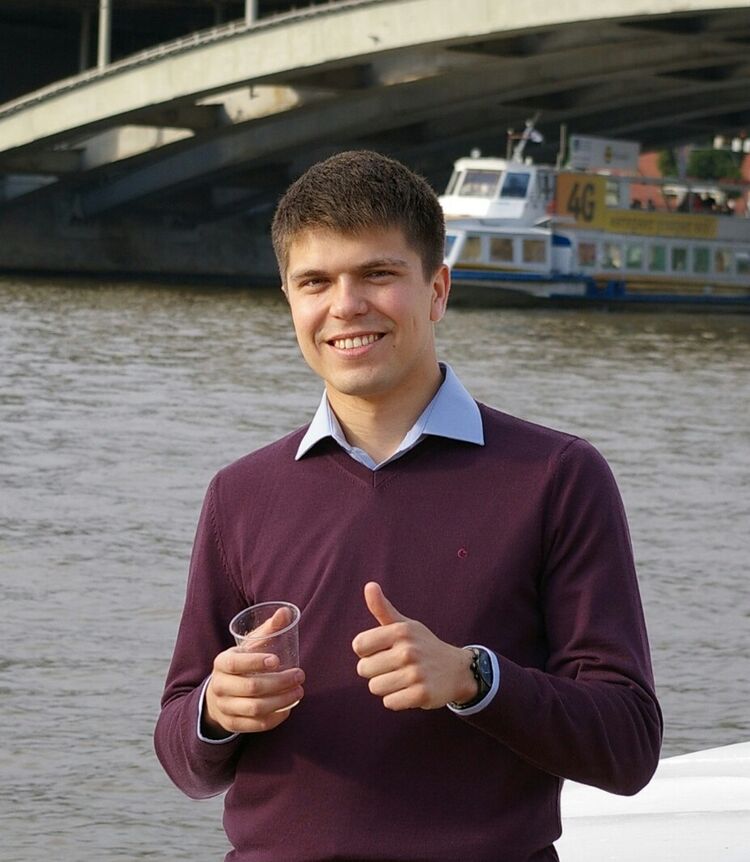  4574589  Alex, 33 ,    