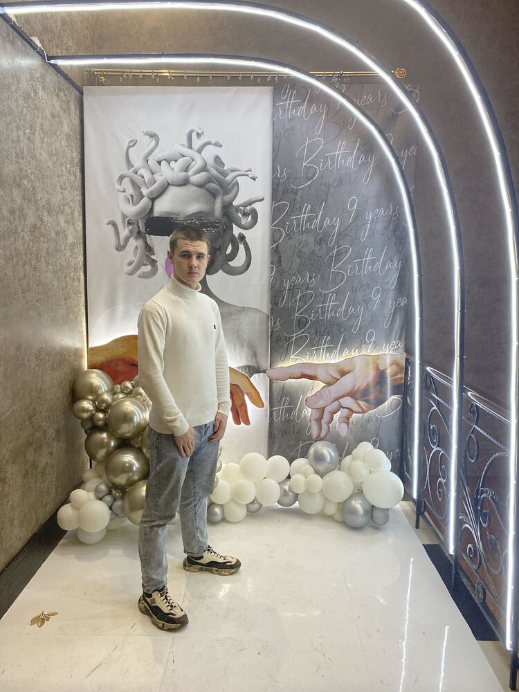 ���� 33661709 ����� �����, 23 ����, ���� ���������� � ������������-��-�����