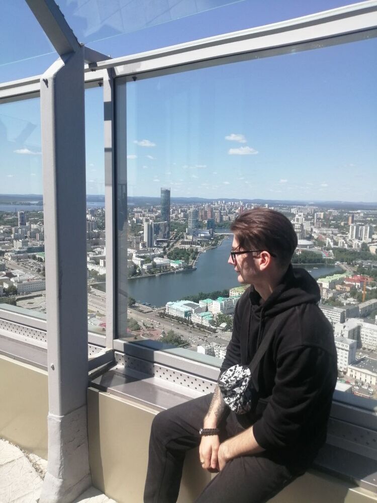  --,   Vladimir, 24 ,   ,   , c , 