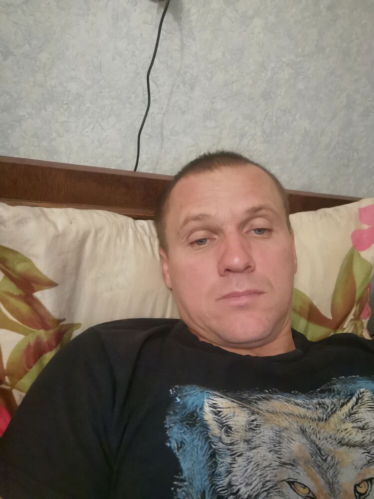  23888929  , 44 ,    