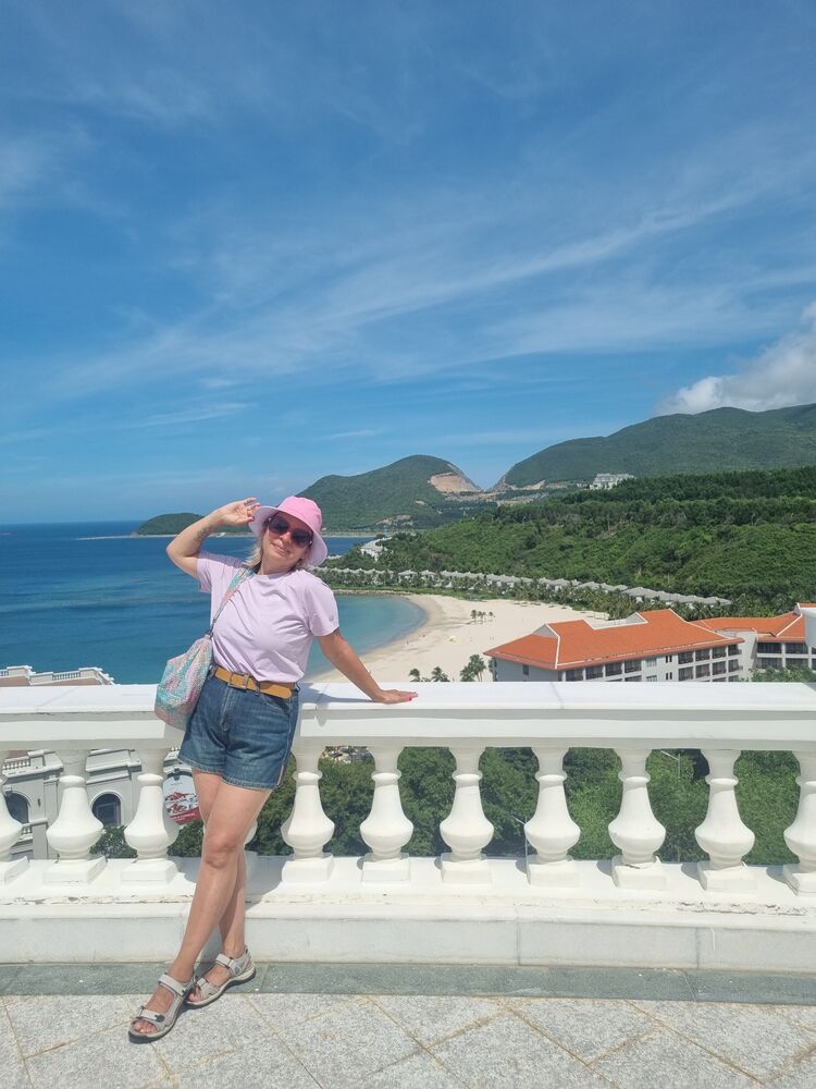  54208759  , 48 ,    -