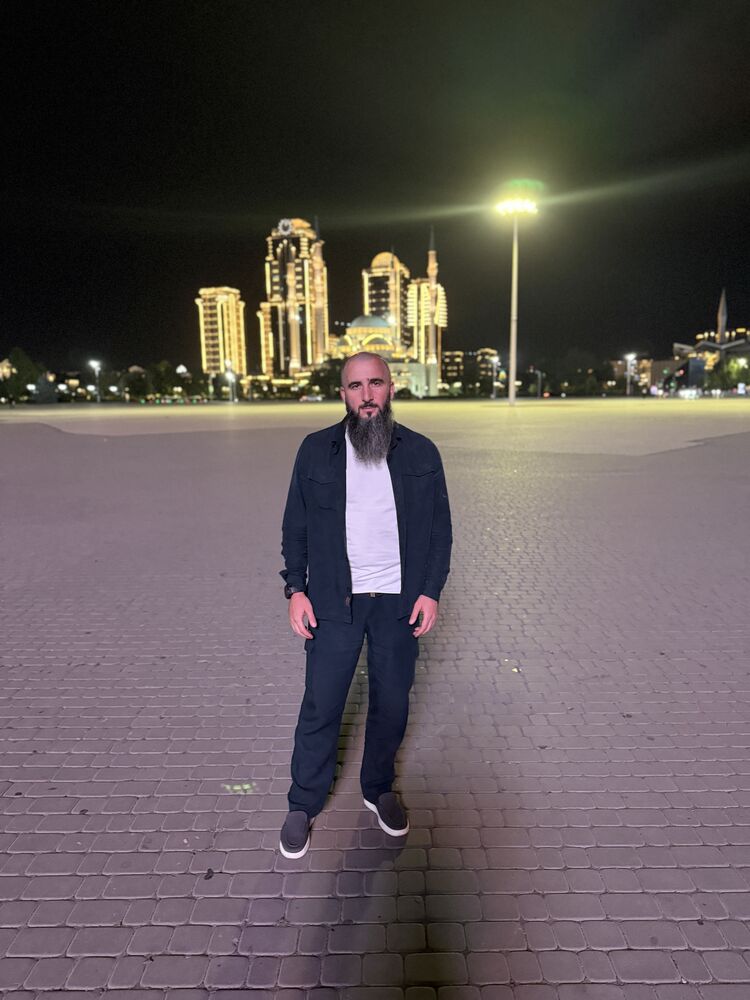  54191659  Ali, 37 ,    --