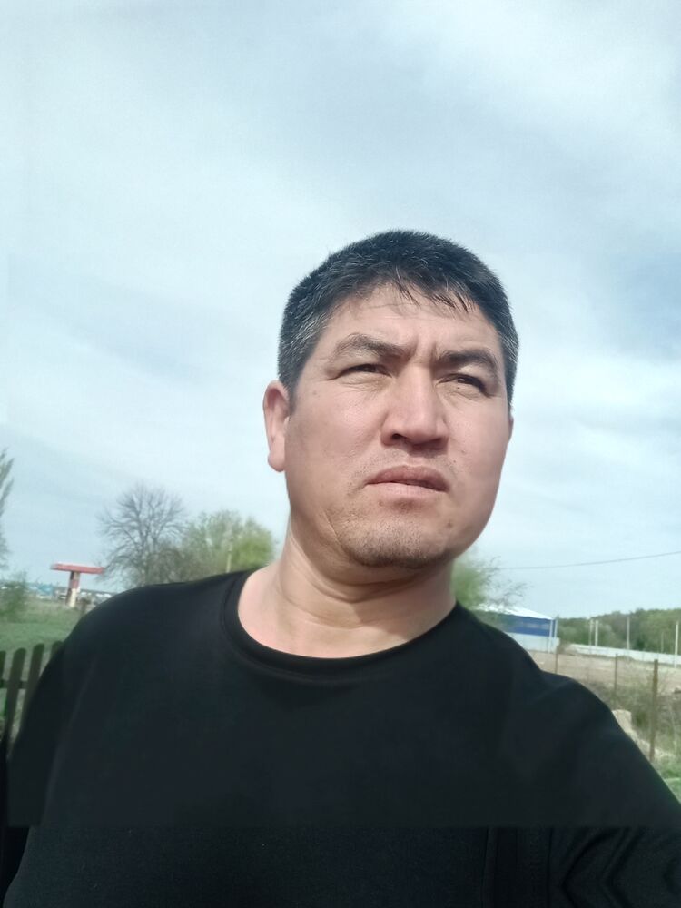  45738349  Rustam, 40 ,    