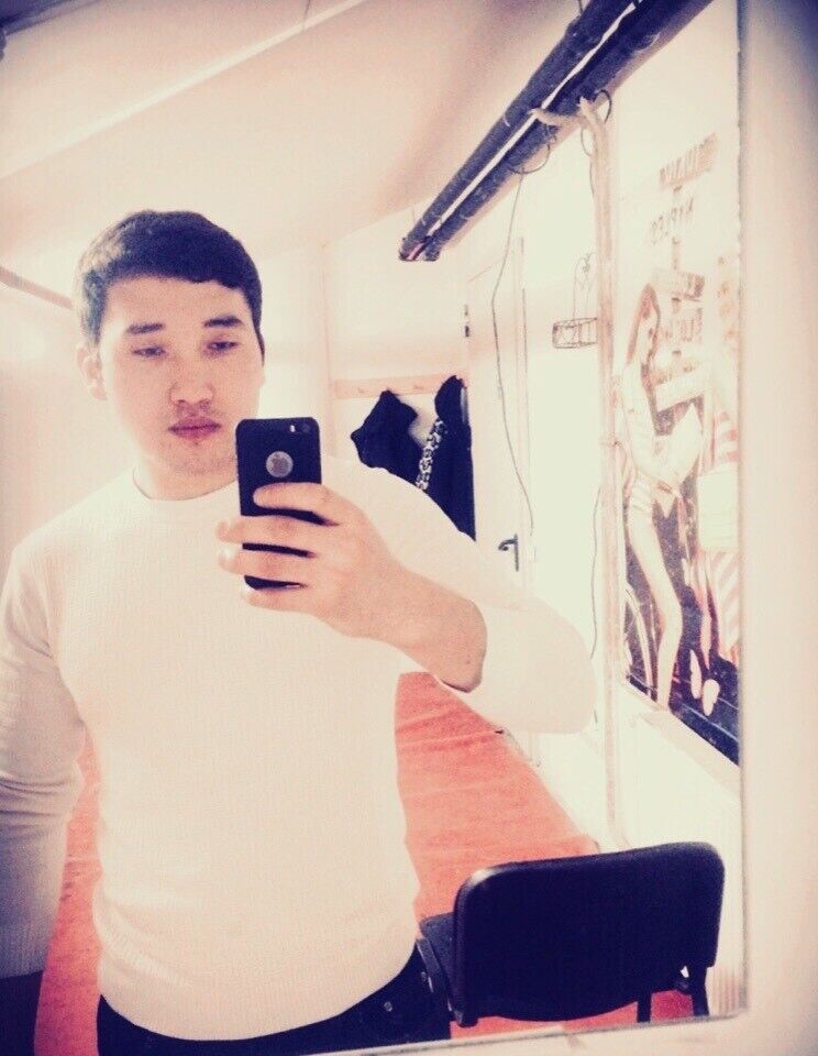  21550689  Joni, 33 ,    