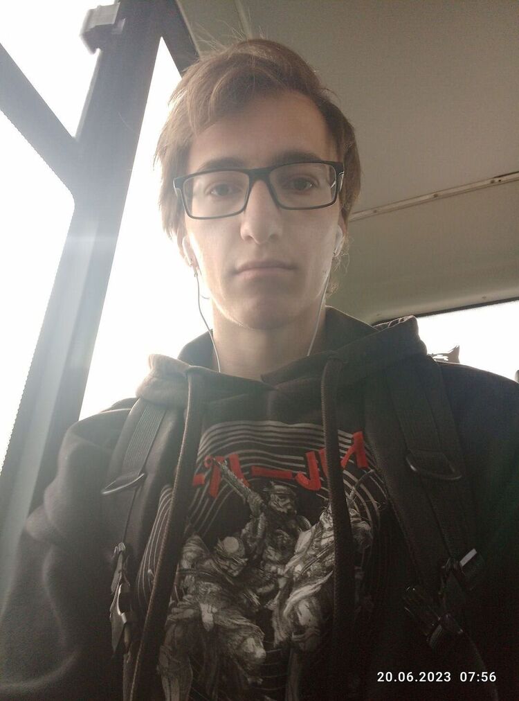  47672069  , 21 ,    