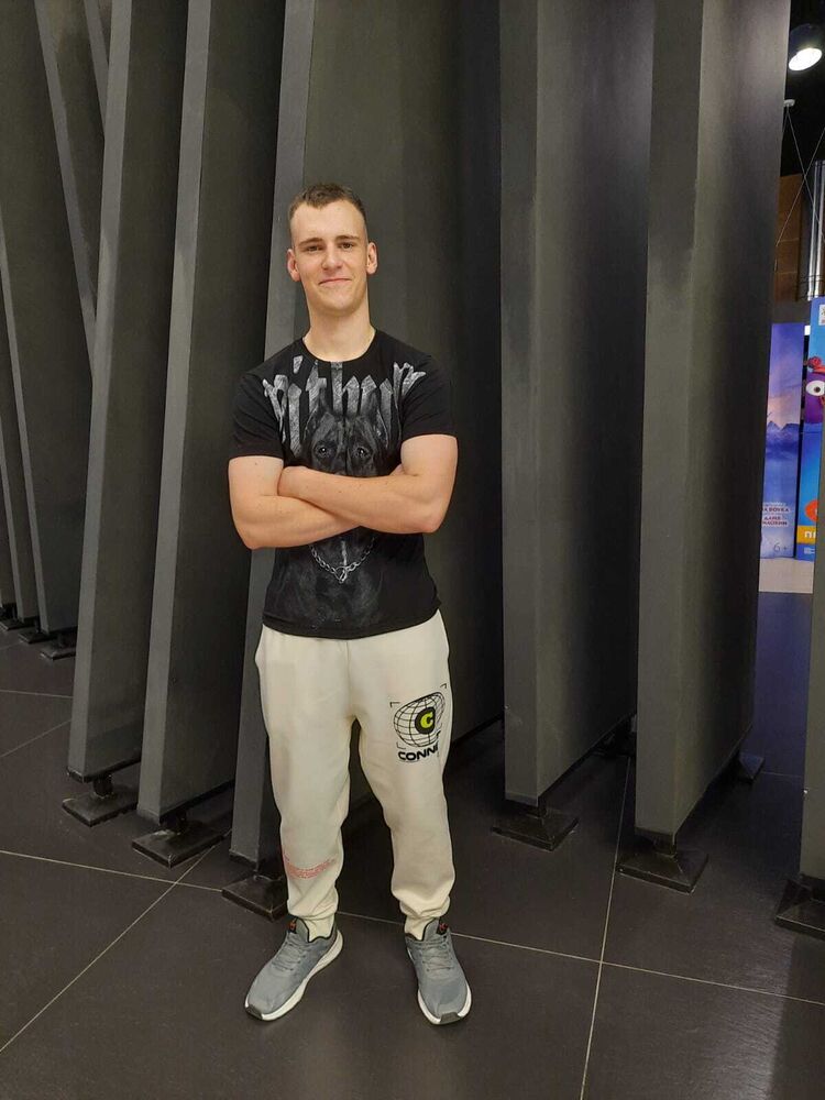  28989829  , 22 ,    -