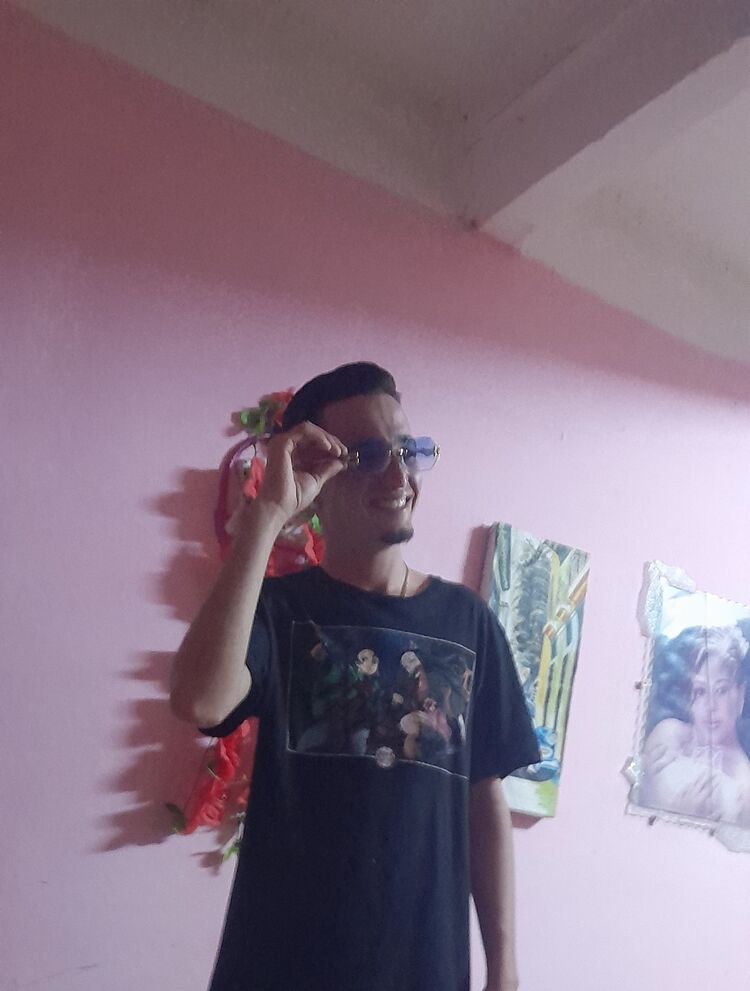  ,   Juan m cruz, 20 ,   ,   