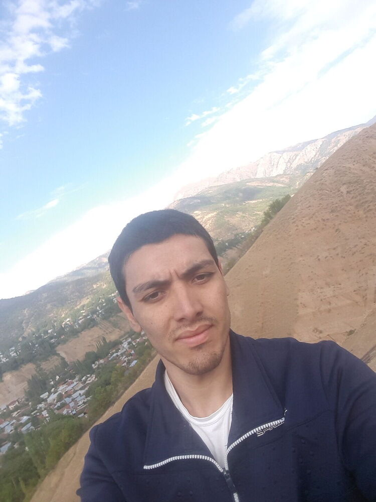  ,   Akbar, 33 ,   ,   