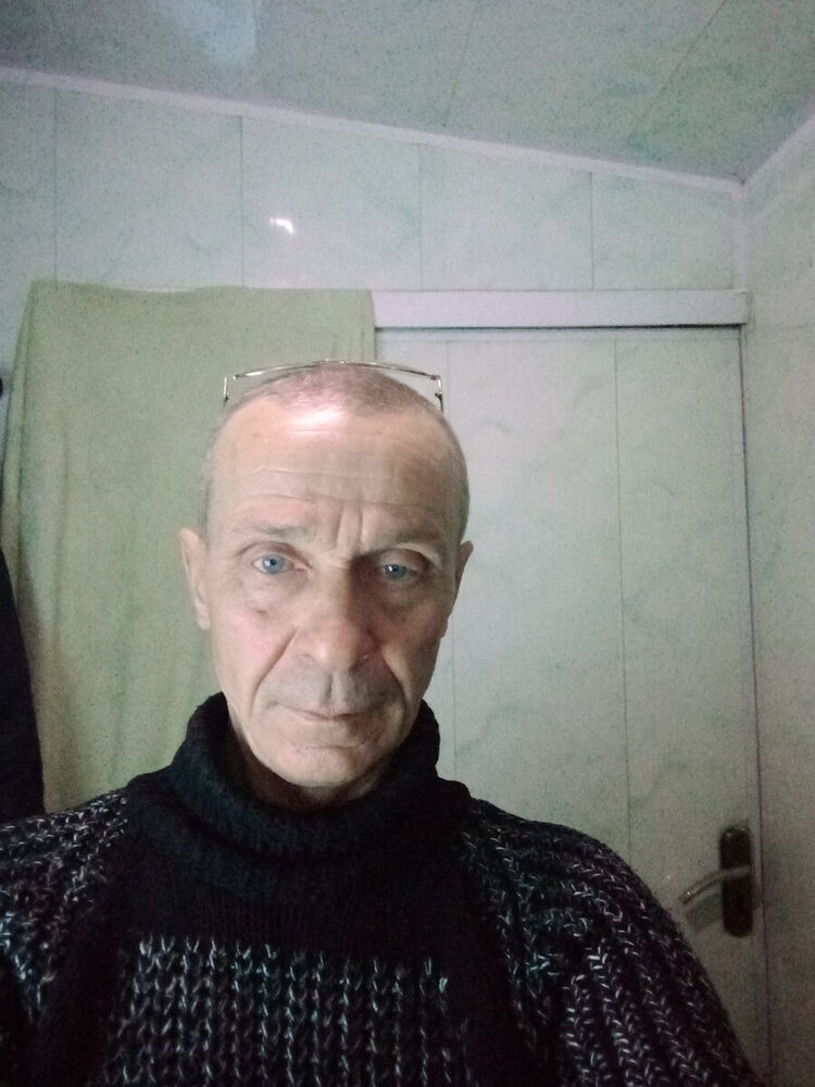  22132939  Nikolaj, 63 ,    