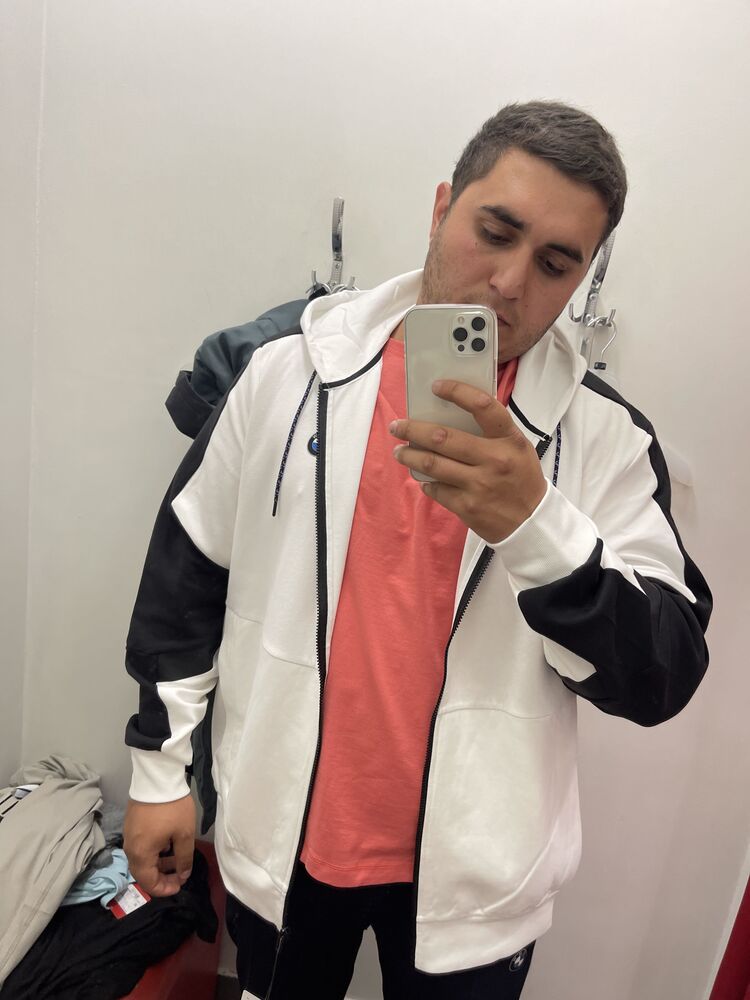  33480889  , 25 ,    