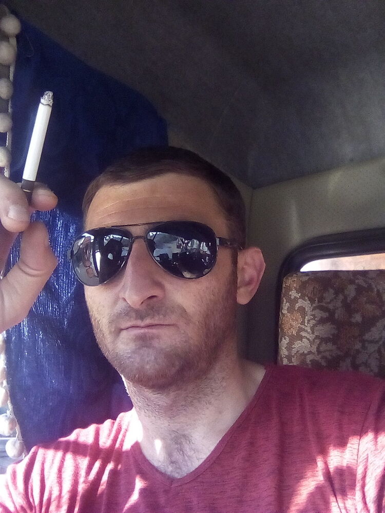  ,   Armen, 41 ,     , c 