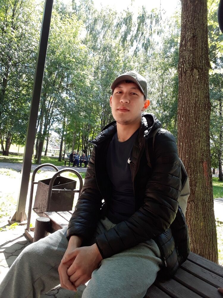  ,   Bekzat, 27 ,   ,   , c 