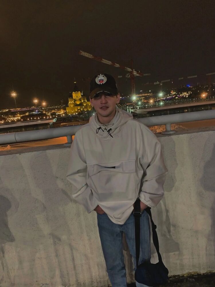  43380389  , 21 ,    