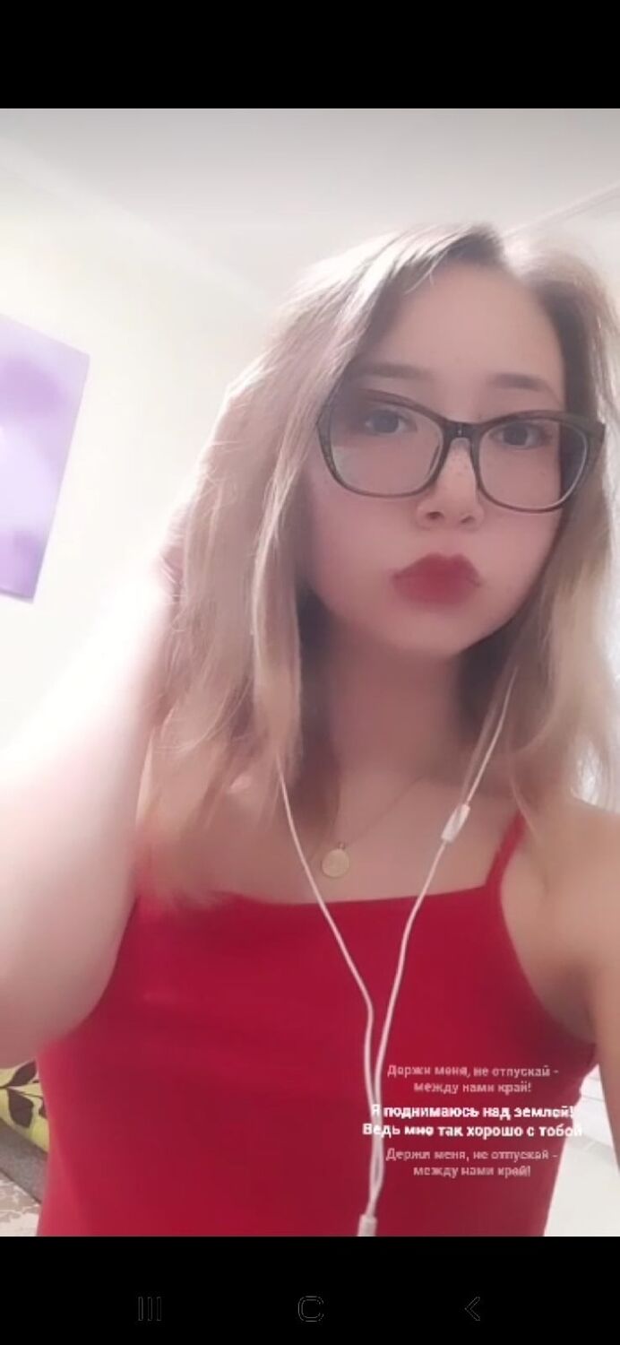  49063089  , 21 ,    
