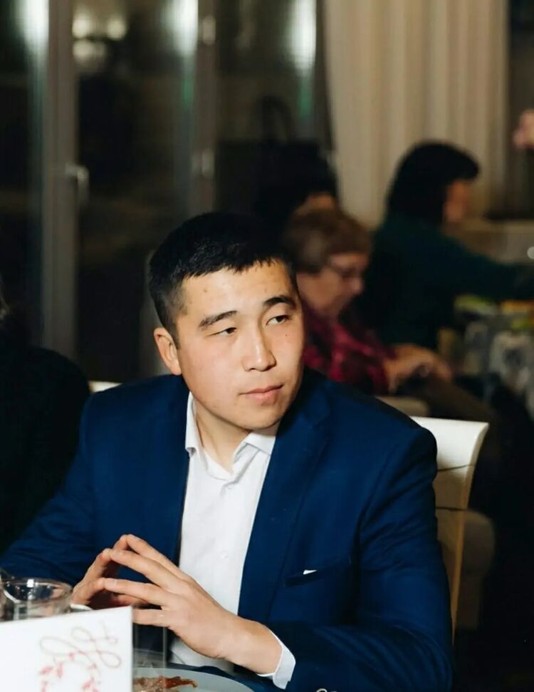 ���� 30879179 ������� �����, 34 ����, ���� ���������� � ������������