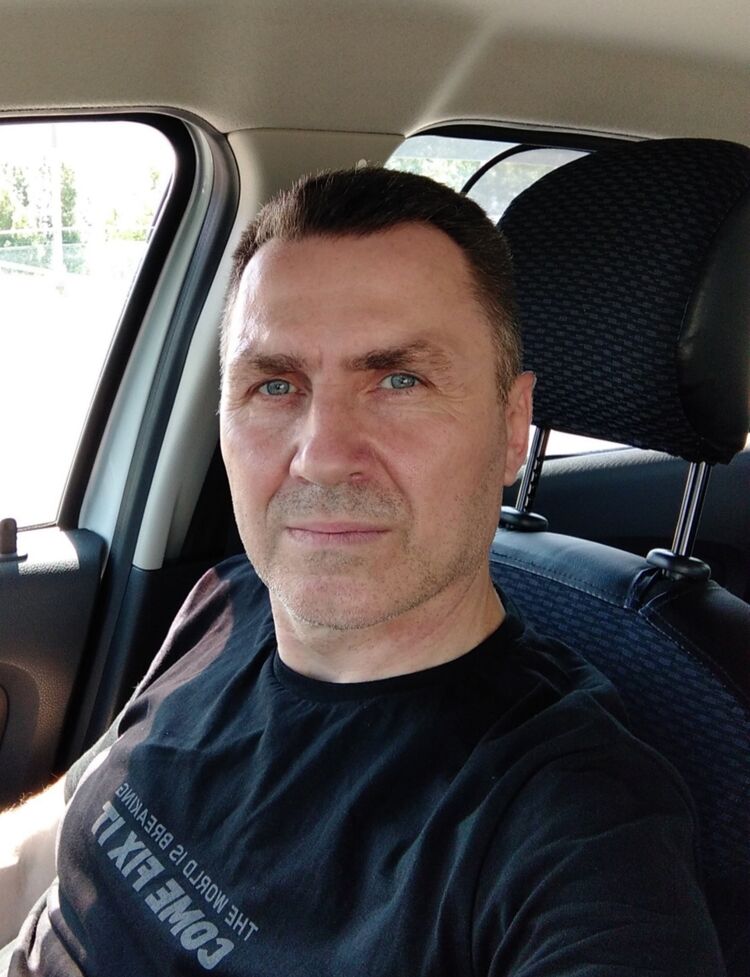 34323869  Alexander, 53 ,    